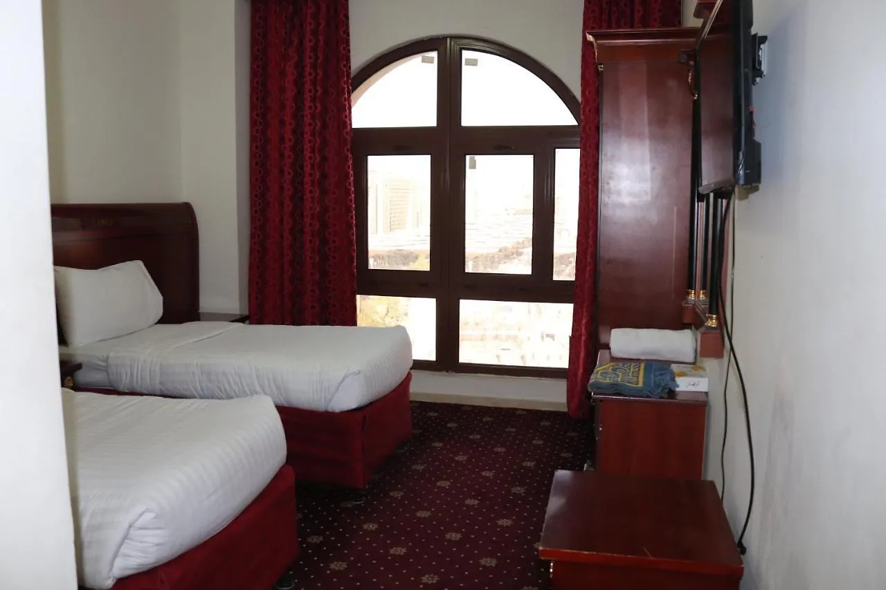 Karam Taibah Almasi Hotel Medina